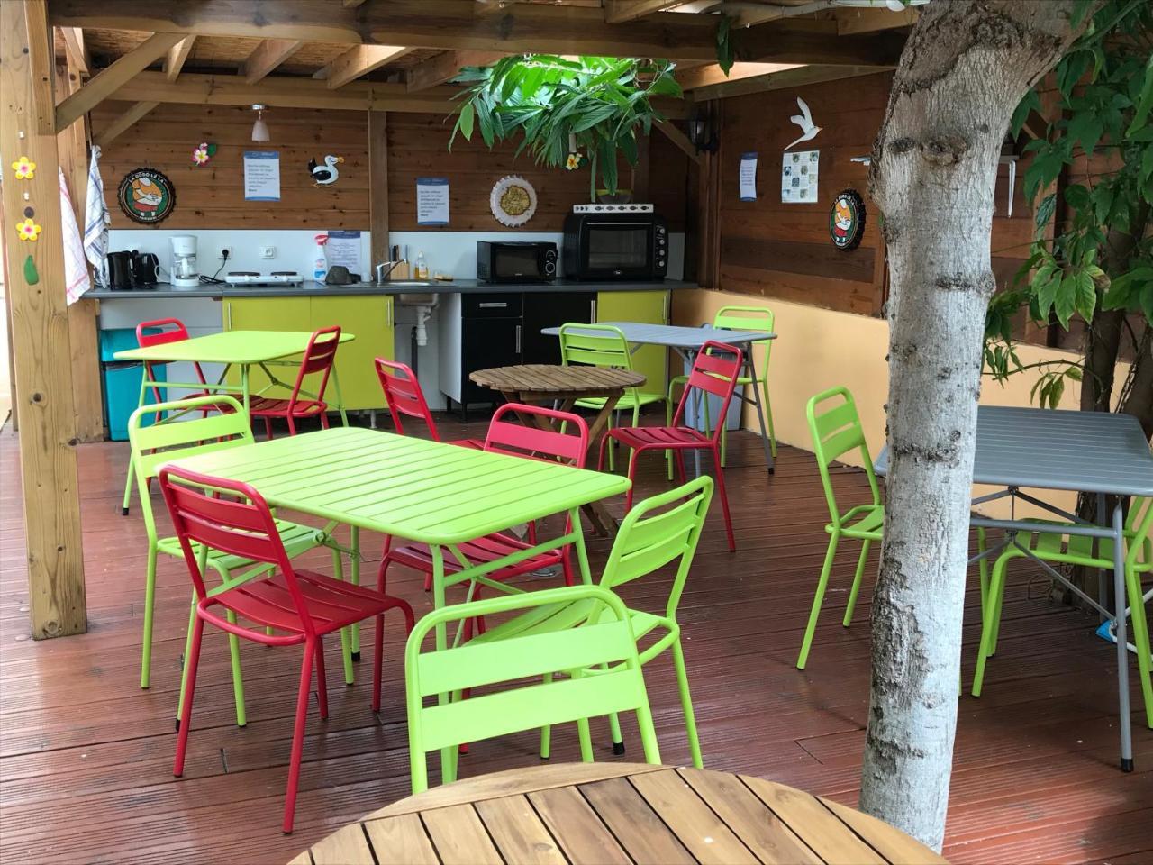 Hotel Coco Island Saint-Gilles Les Bains Exterior photo